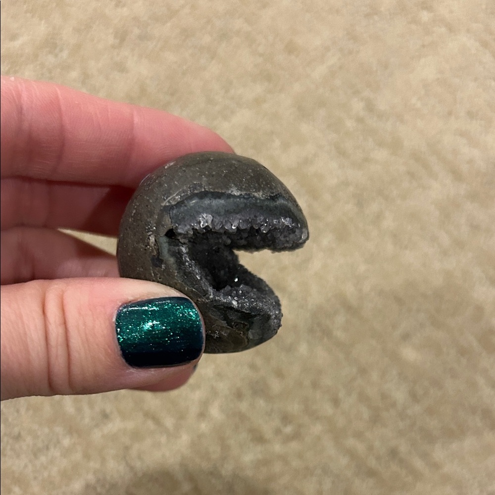 Black Amethyst Natural Geode sphere - Picture 5 of 7